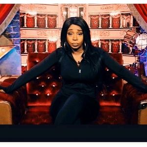 Meet your Posher, Veronica